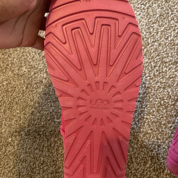 Ugg boots - Picture 6 of 6